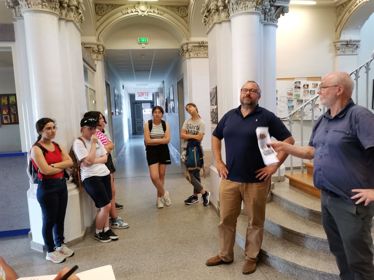 Visite de l’établissement par un collège de Tarbes